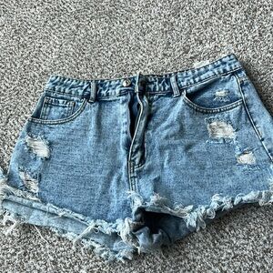 Ripped denim shorts, size 8/10